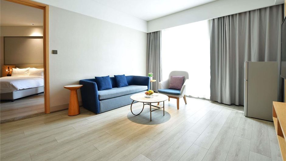 Mercure Qidong Downtown Suite