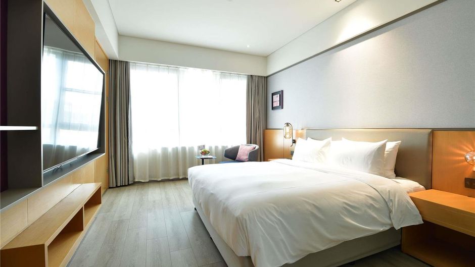 Mercure Qidong Downtown Suite
