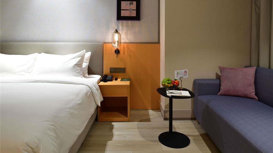 Mercure Qidong Downtown Room