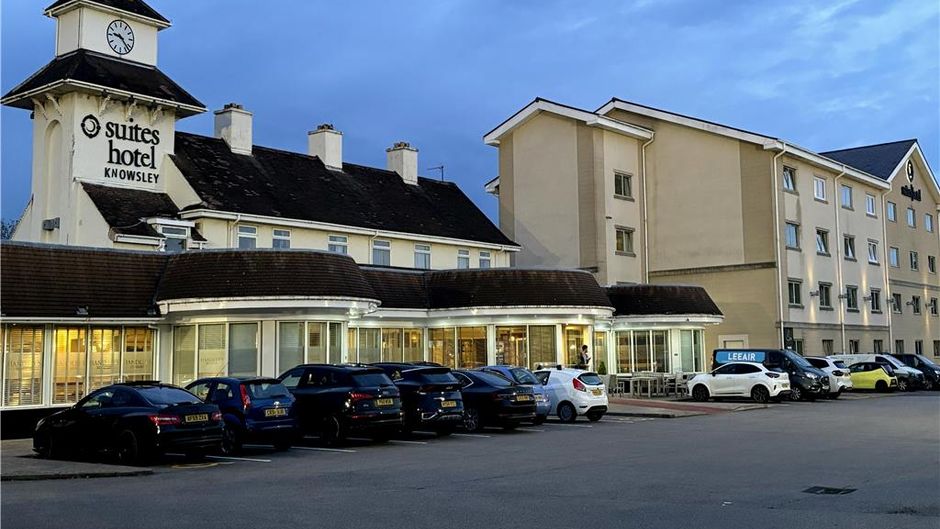Best Western Premier Suites Hotel & Spa Exterior