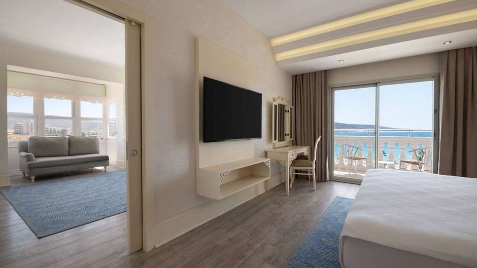 Dolce by Wyndham Cesme Alacati Suite