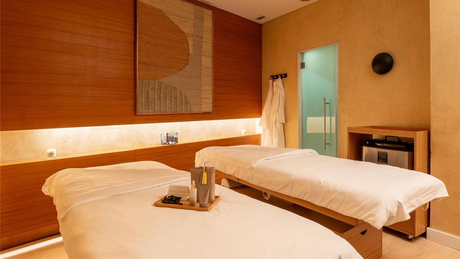 Sesimbra Oceanfront Hotel Spa