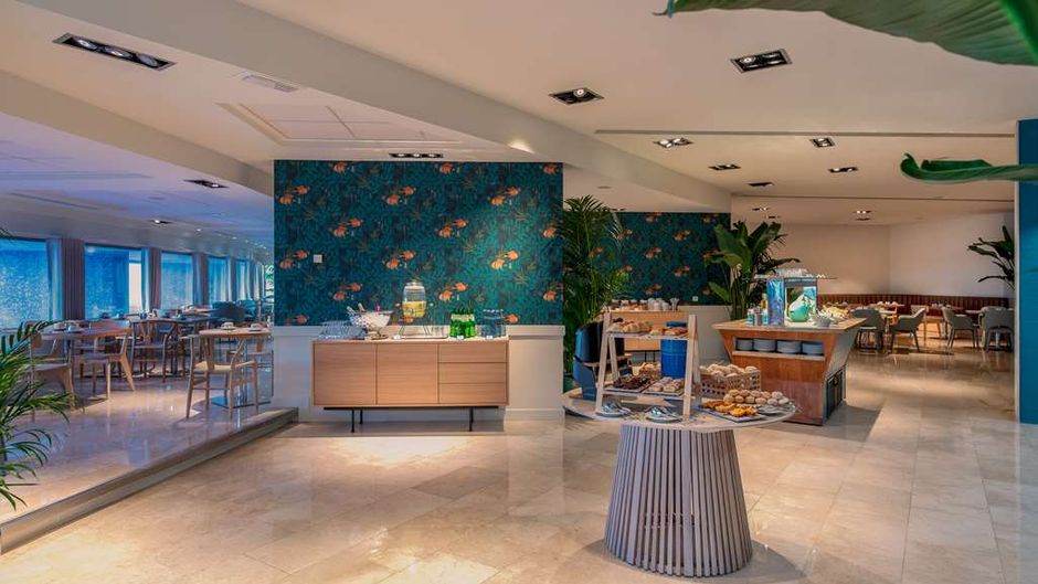 Sesimbra Oceanfront Hotel Restaurant