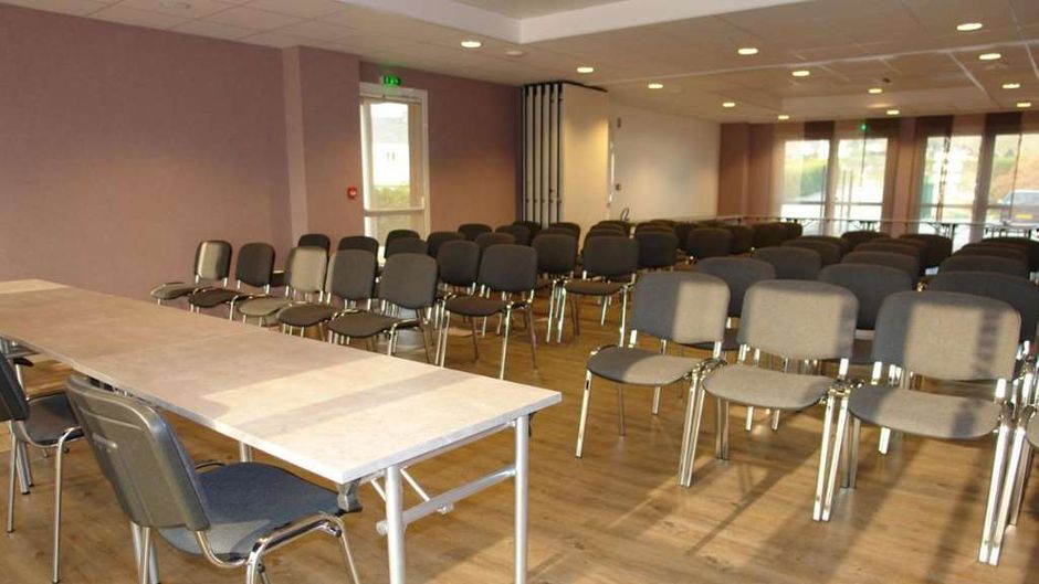 Brit Hotel Vannes-Theix Meeting