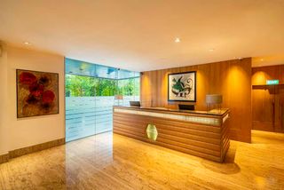 Svelte Delhi, Radisson Individuals