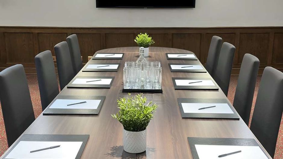 The Aberdeen Dyce Hotel Meeting