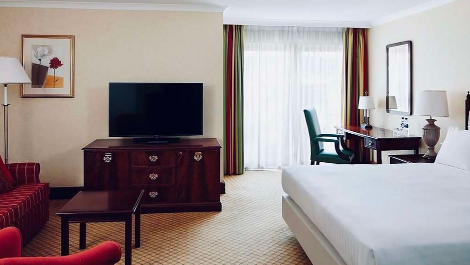 The Aberdeen Dyce Hotel Suite