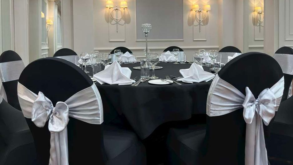 The Aberdeen Dyce Hotel Suite