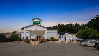 Quality Inn & Suites