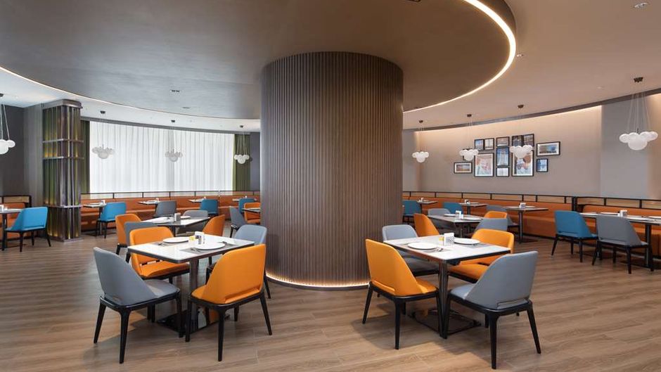Hampton by Hilton Daqing Restaurant