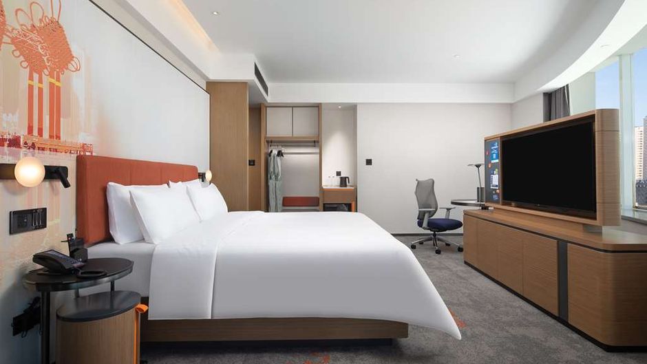 Hampton by Hilton Daqing Room