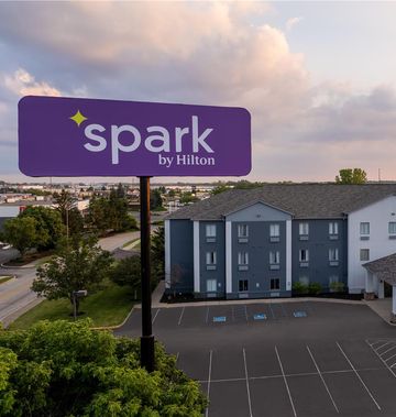 Spark by Hilton Indianapolis Northeast