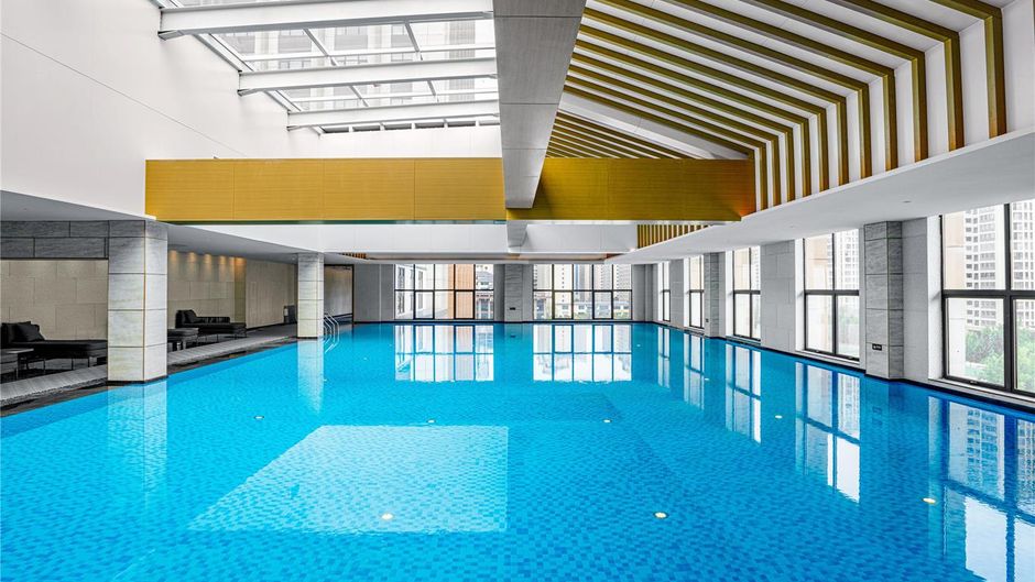 DoubleTree Hilton Kaifeng Pool