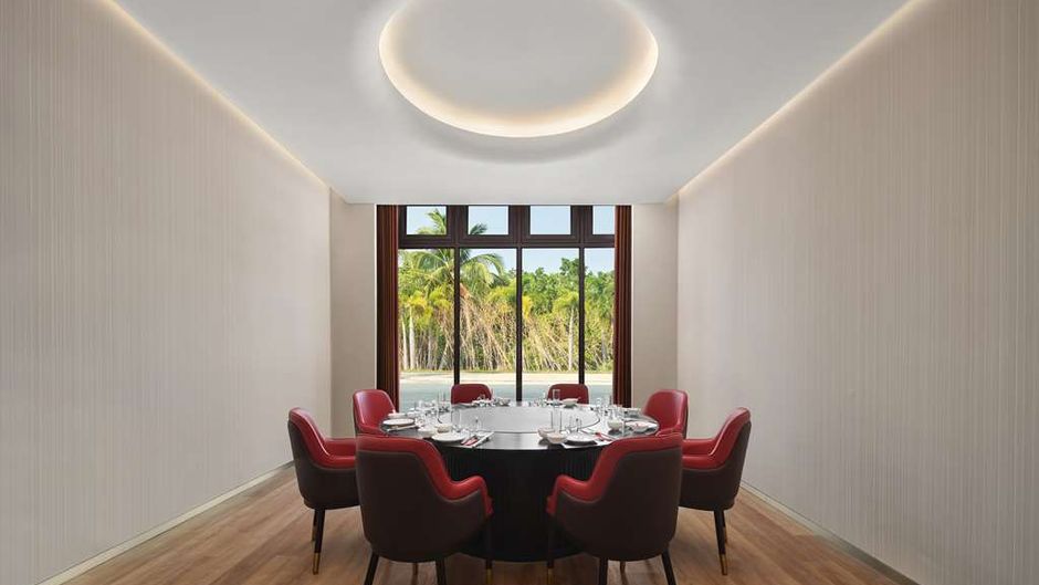 Hilton Garden Inn Sanya Bay Restaurant
