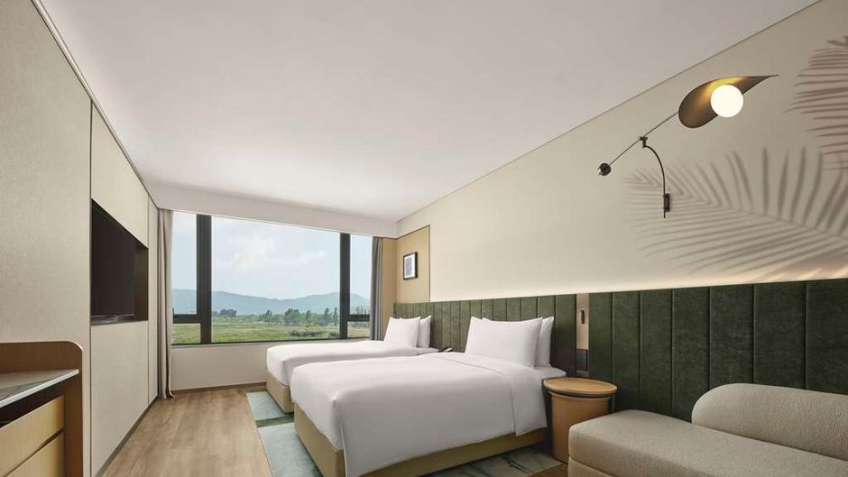 Hilton Garden Inn Sanya Bay Room