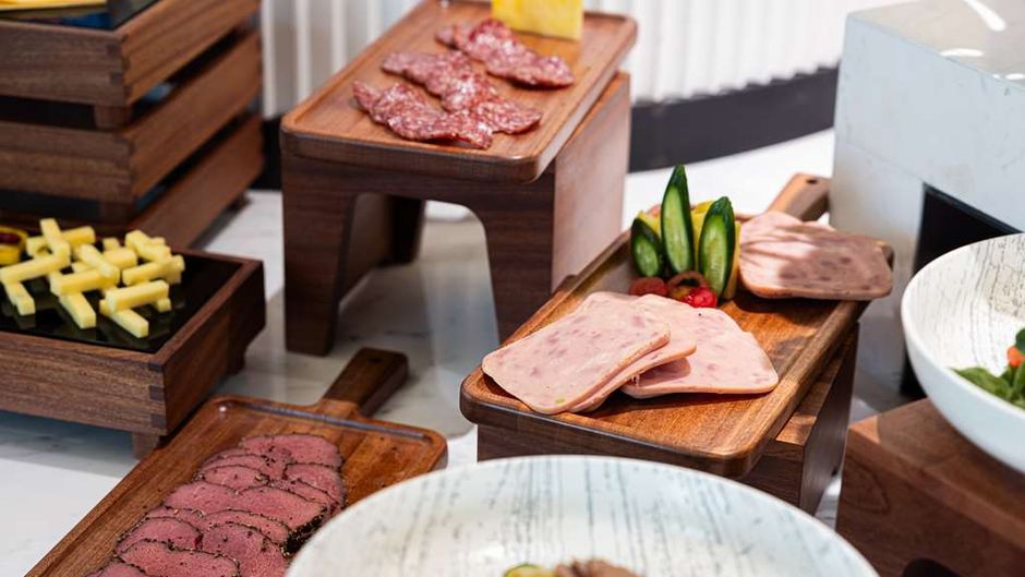 Hampton Inn XIY South Gate City Wall Restaurant