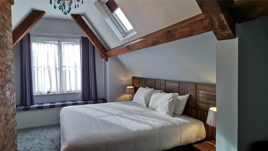 Stanhill Court Hotel Room