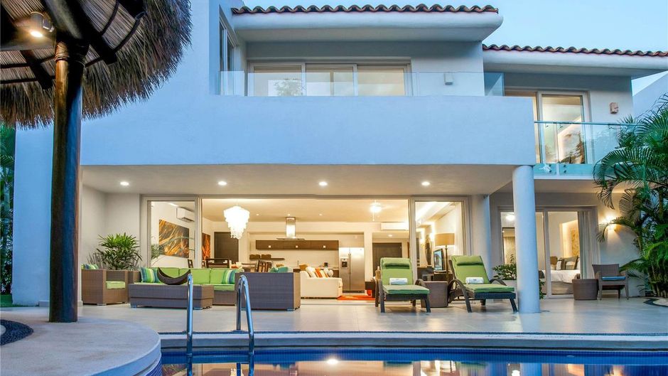 Marival Distinct Suite