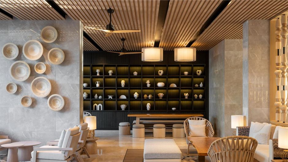 Radisson Blu Resort, Phuket Mai Khao Bea Lobby