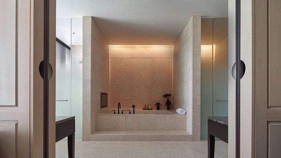 The RuMa Hotel and Residences Suite