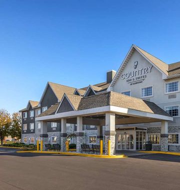 Country Inn & Suites