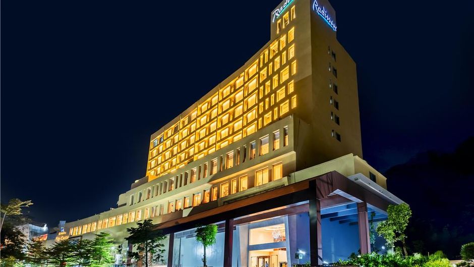 Radisson Hotel Jamshedpur Exterior