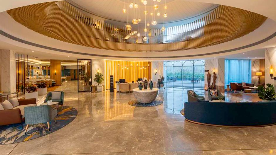 Radisson Resort and Spa Khopoli Lobby
