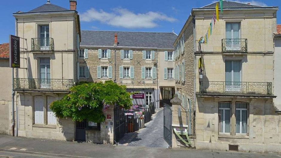 Hotel Fontarabie Exterior