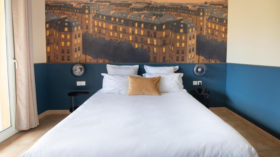La Perna Room