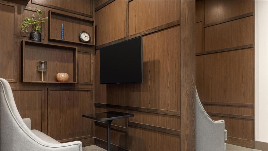 Hyatt House/Airport Corporate Centre Lobby
