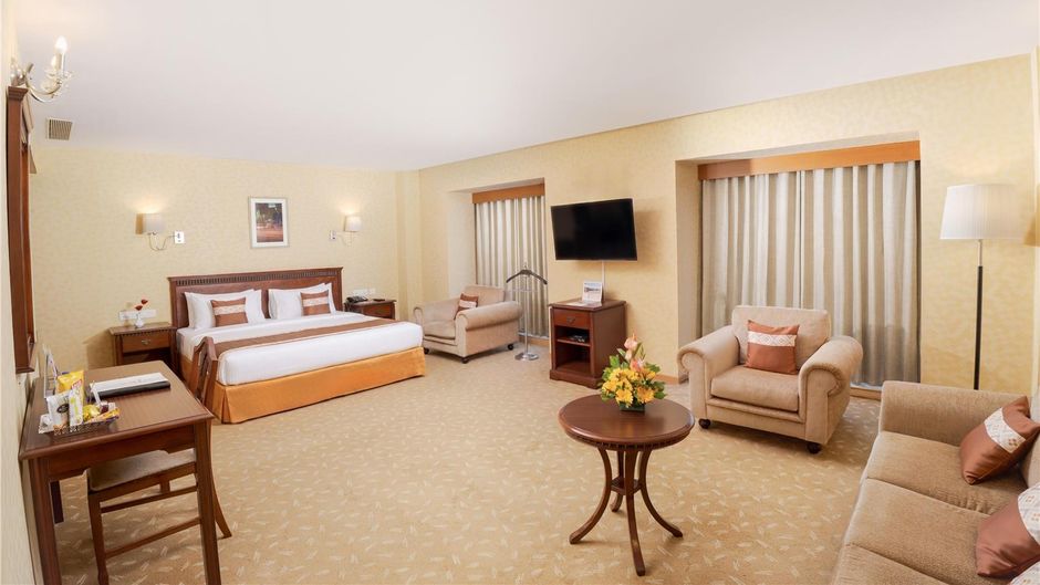 MGM Mark Whitefield Room