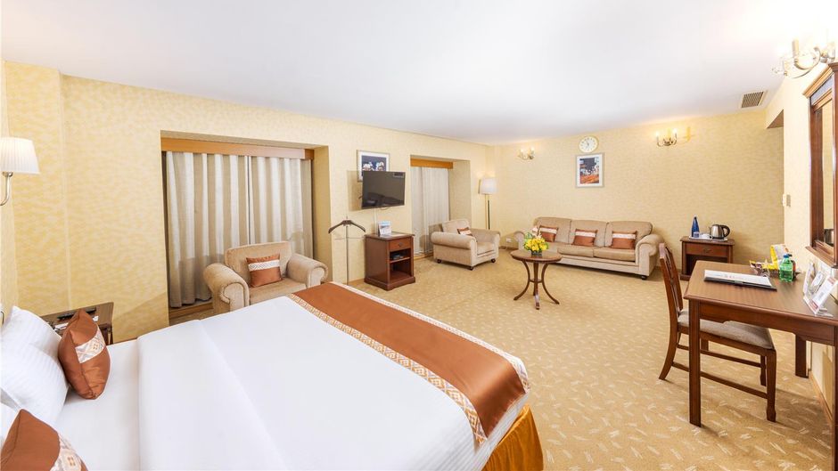 MGM Mark Whitefield Suite