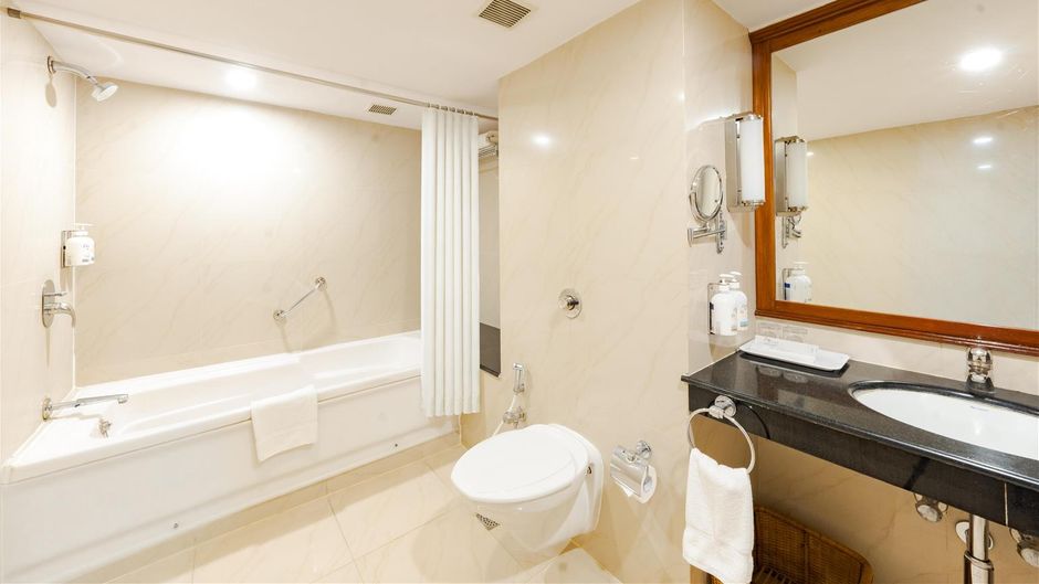 MGM Mark Whitefield Suite