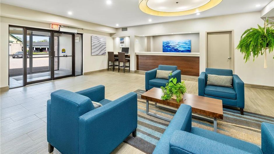Waterfront Inn, Ascend Hotel Collection Lobby