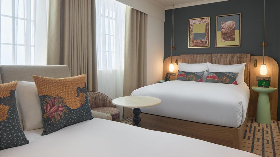 The Derby London City Room