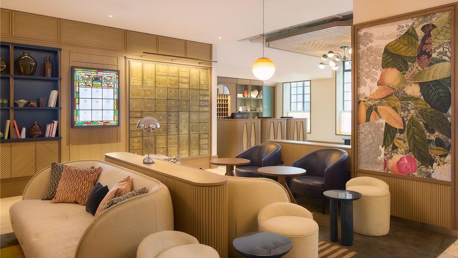 The Derby London City Lobby