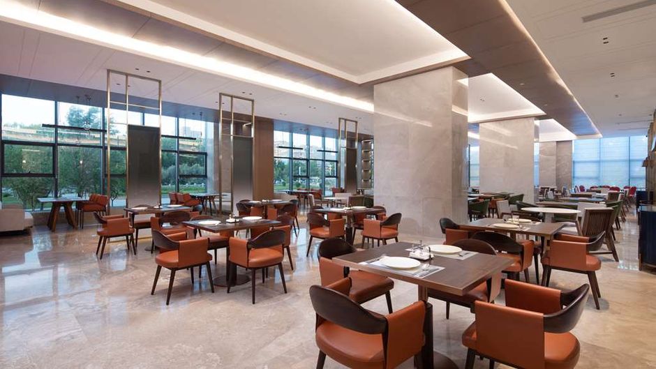 DoubleTree Hilton Altay Fuyun Restaurant
