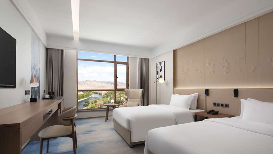 DoubleTree Hilton Altay Fuyun Room