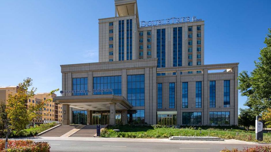 DoubleTree Hilton Altay Fuyun Exterior