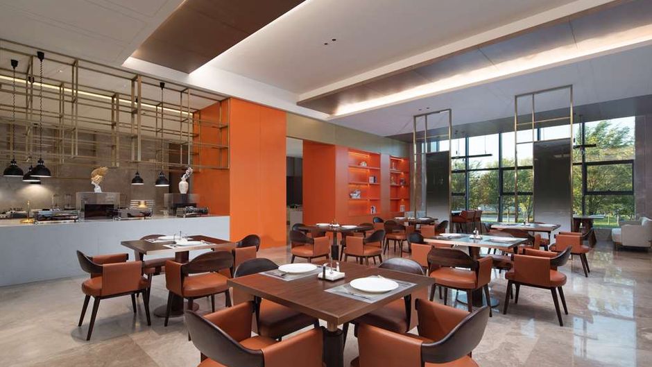 DoubleTree Hilton Altay Fuyun Restaurant