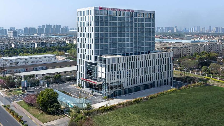 Hilton Garden Inn SZV Kunshan Exterior
