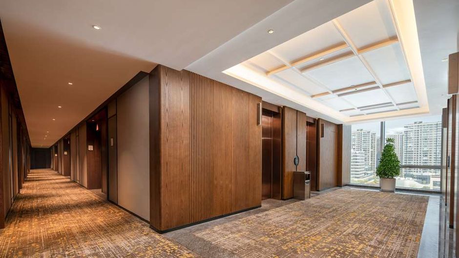 Hilton Garden Inn SZV Kunshan Lobby