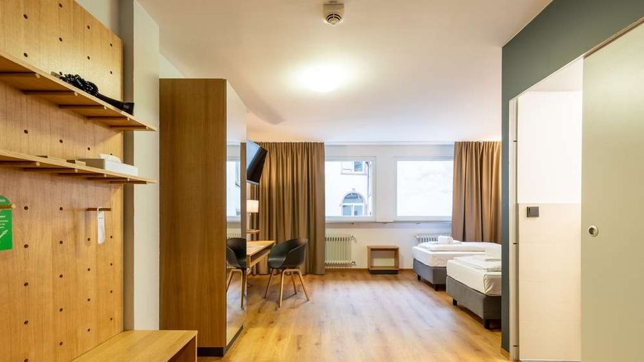 mk Hotel Frankfurt Room