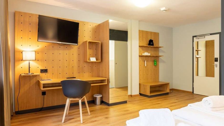 mk Hotel Frankfurt Room
