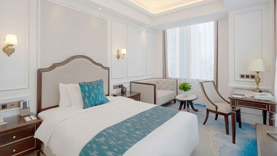 Goethe Hotel Lakeview Room