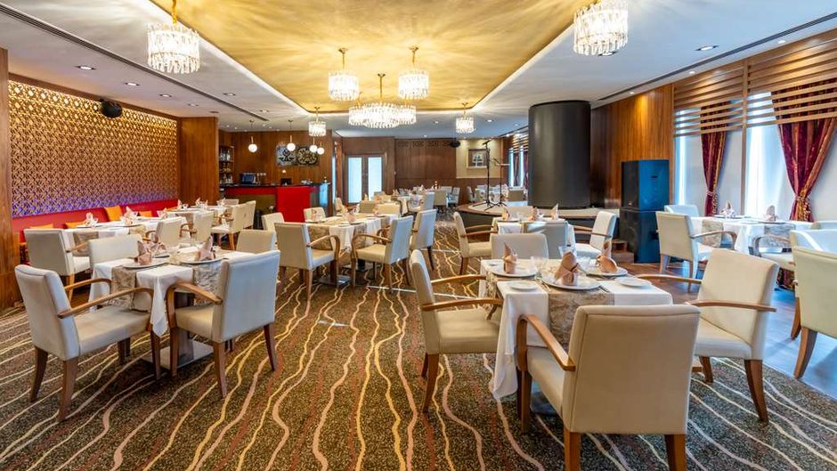 Carlton Al Barsha Restaurant