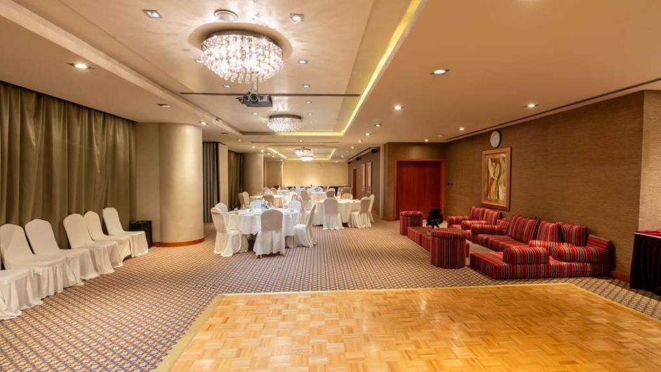 Carlton Al Barsha Meeting