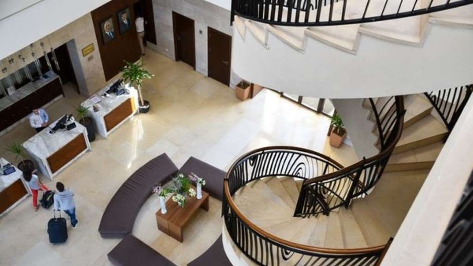 Grand Tala Bay Resort Lobby
