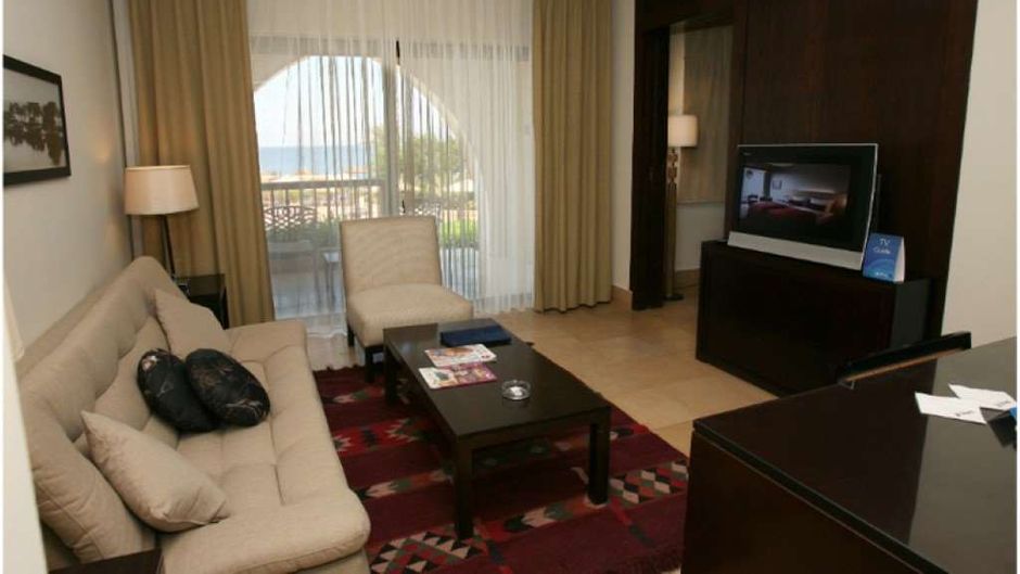 Grand Tala Bay Resort Suite