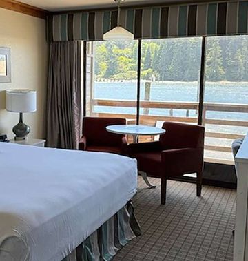 River House Inn, a Baymont by Wyndham